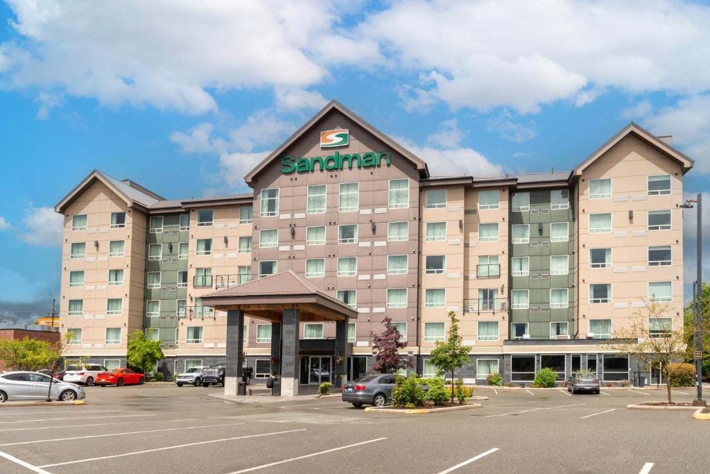 Sandman Hotel Abbotsford Airport — 1