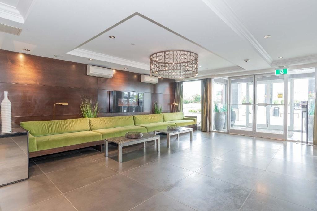 Sandman Hotel Abbotsford Airport — 3