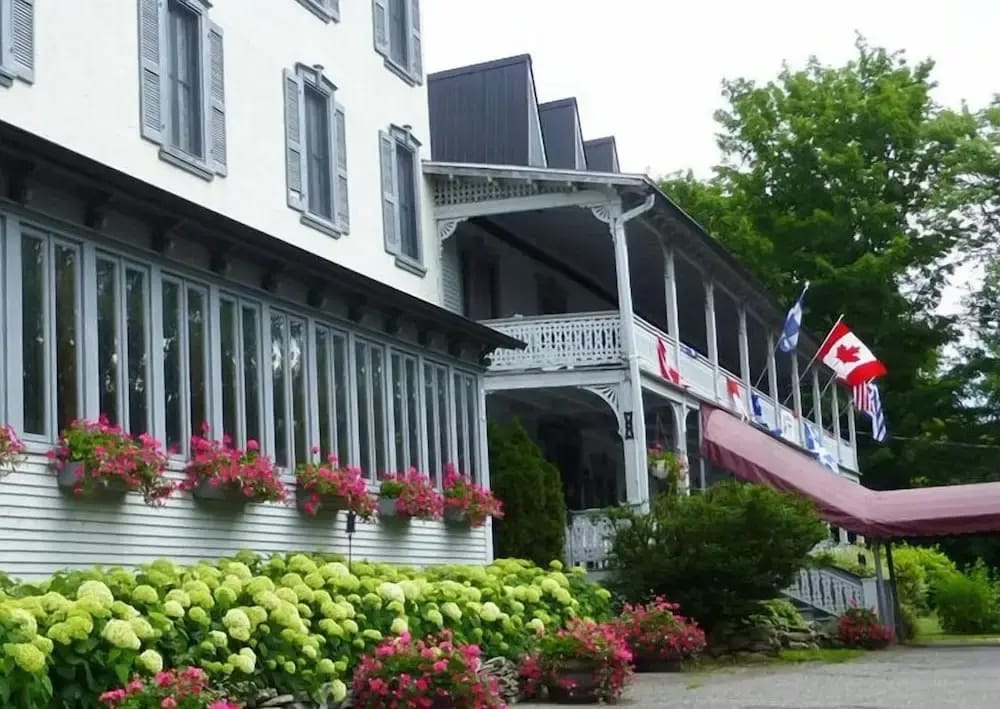 Auberge Lakeview Inn — 1
