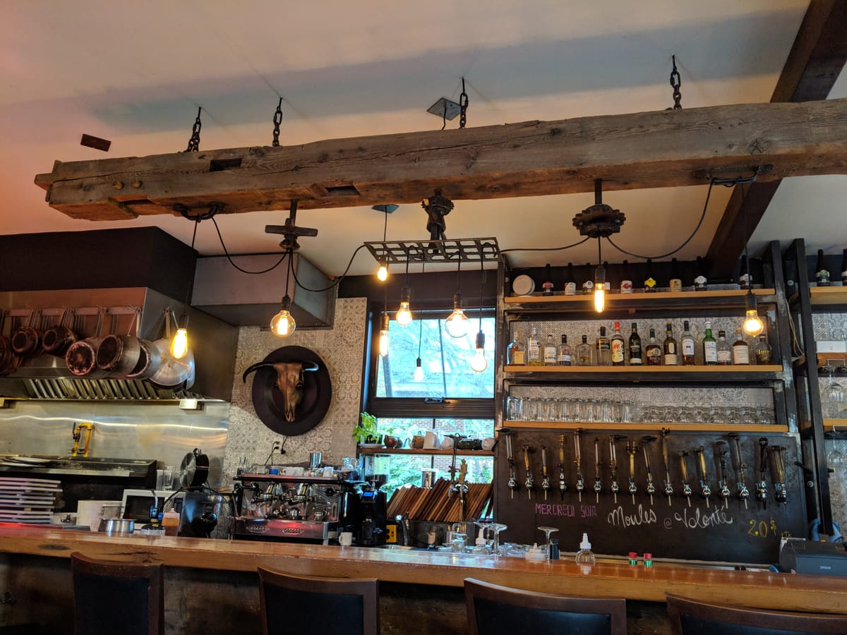 Sutton Brouërie - Microbrasserie & Auberge — 1