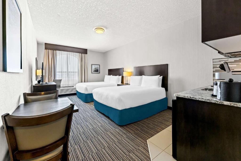 Best Western Plus Airdrie Gateway — 2
