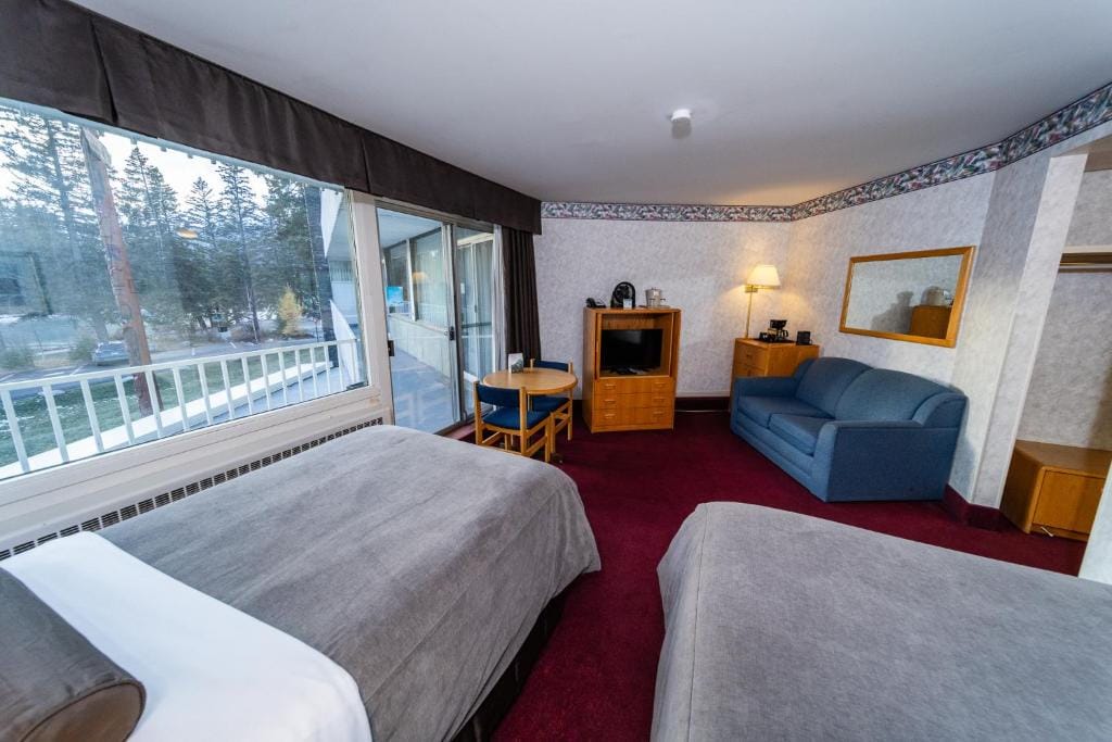 Bow View Lodge — 2