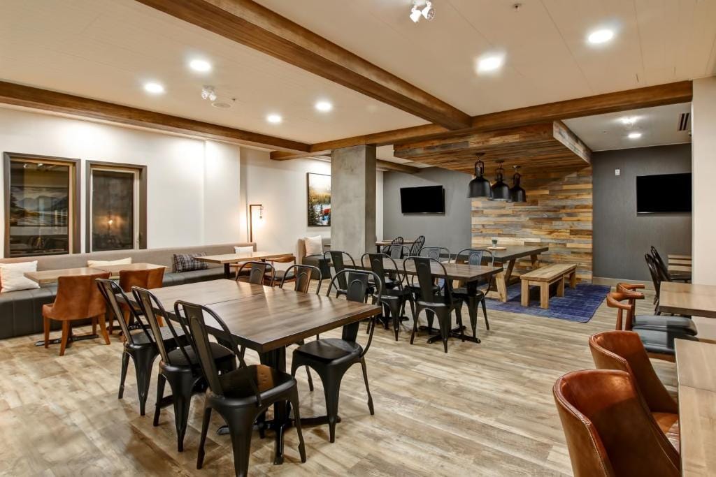 Canalta Lodge Banff — 4