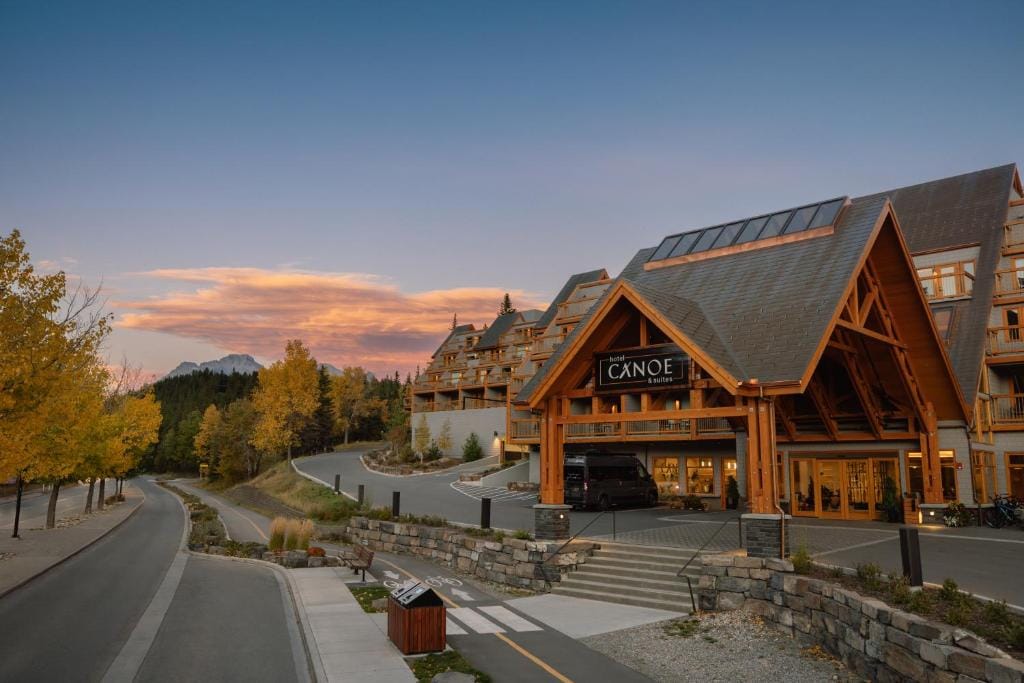 Hotel Canoe and Suites — 1