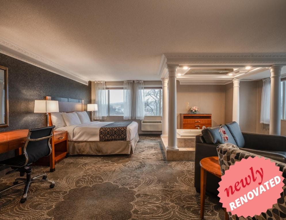 Monte Carlo Inn Barrie - Newly Renovated — 1