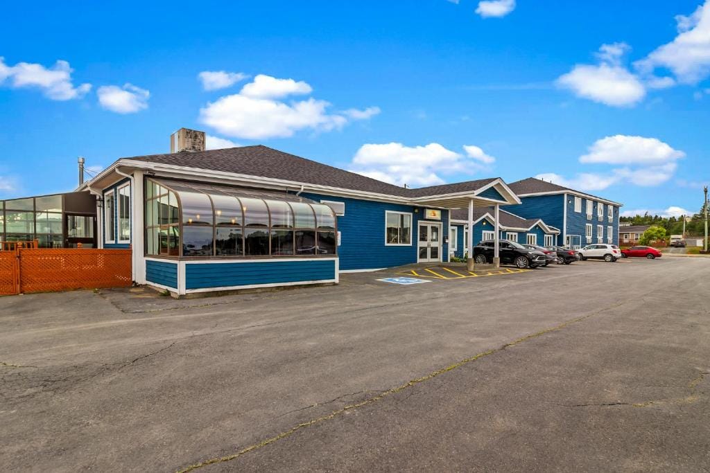 Bayview Inn — 1