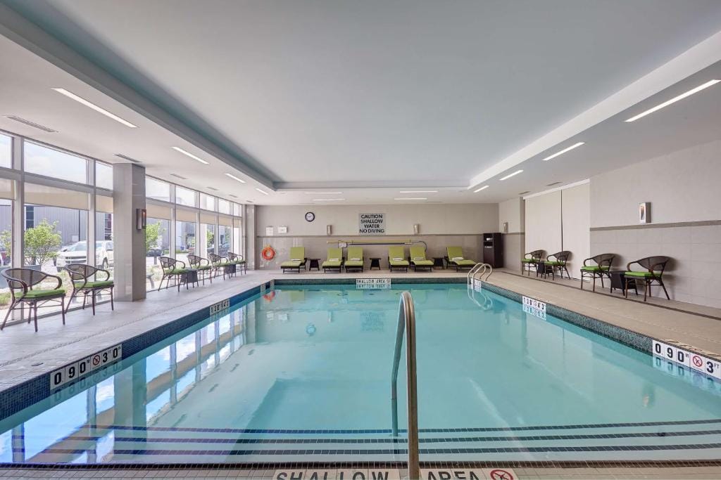 Home2 Suites By Hilton Toronto/Brampton, On — 4