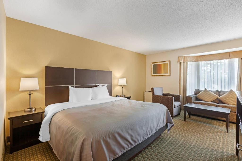 Quality Inn & Suites — 2