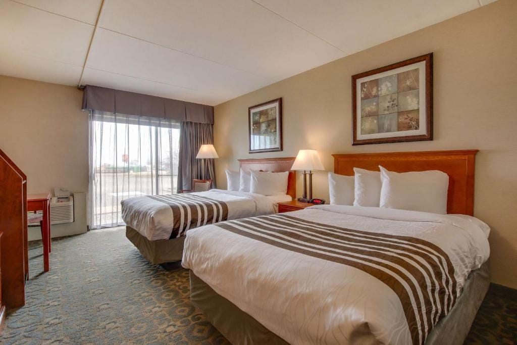 Best Western Brantford Hotel and Conference Centre — 2