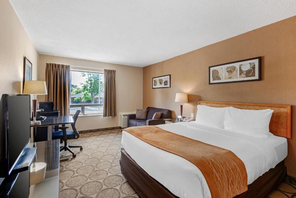 Comfort Inn — 2