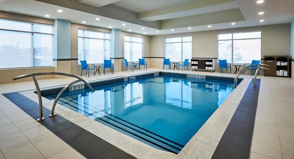 Holiday Inn Express & Suites - Brantford by IHG — 4