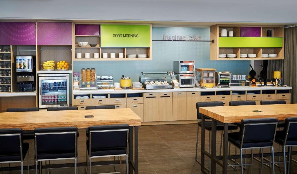 Home2 Suites By Hilton Brantford — 4
