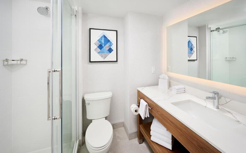 Candlewood Suites Burlington Conference Centre by IHG — 3