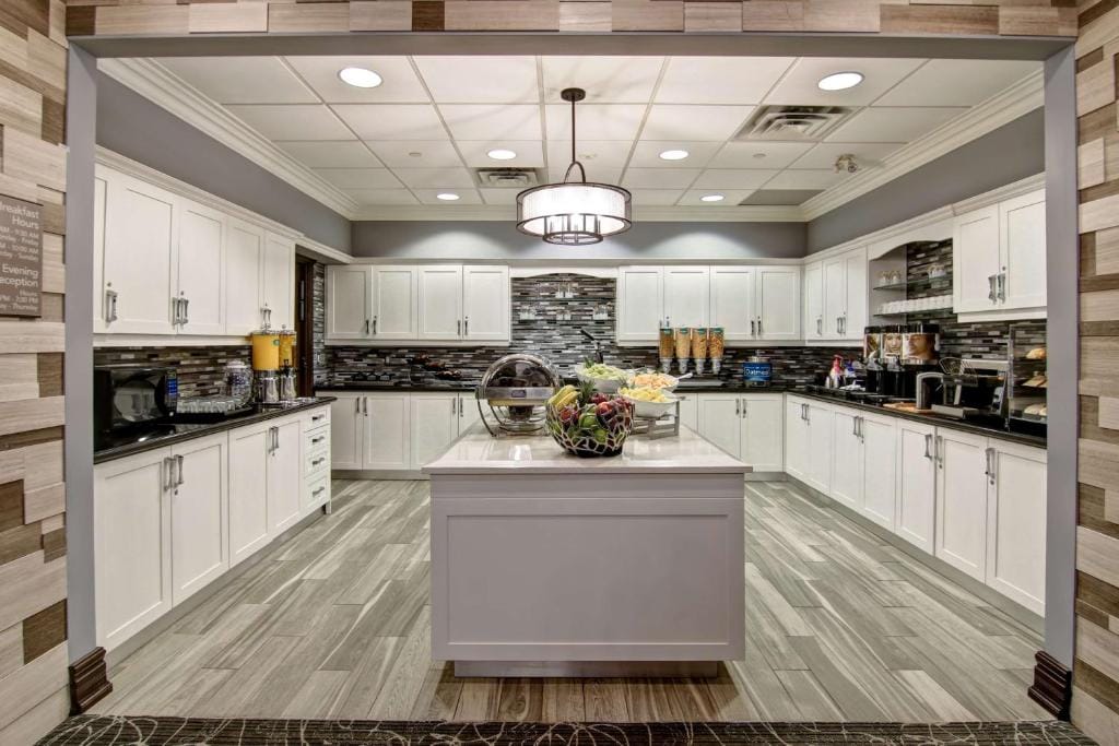 Homewood Suites by Hilton Burlington — 4