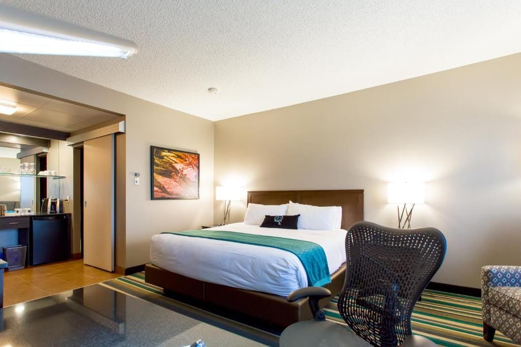 Hotel Blackfoot — 2