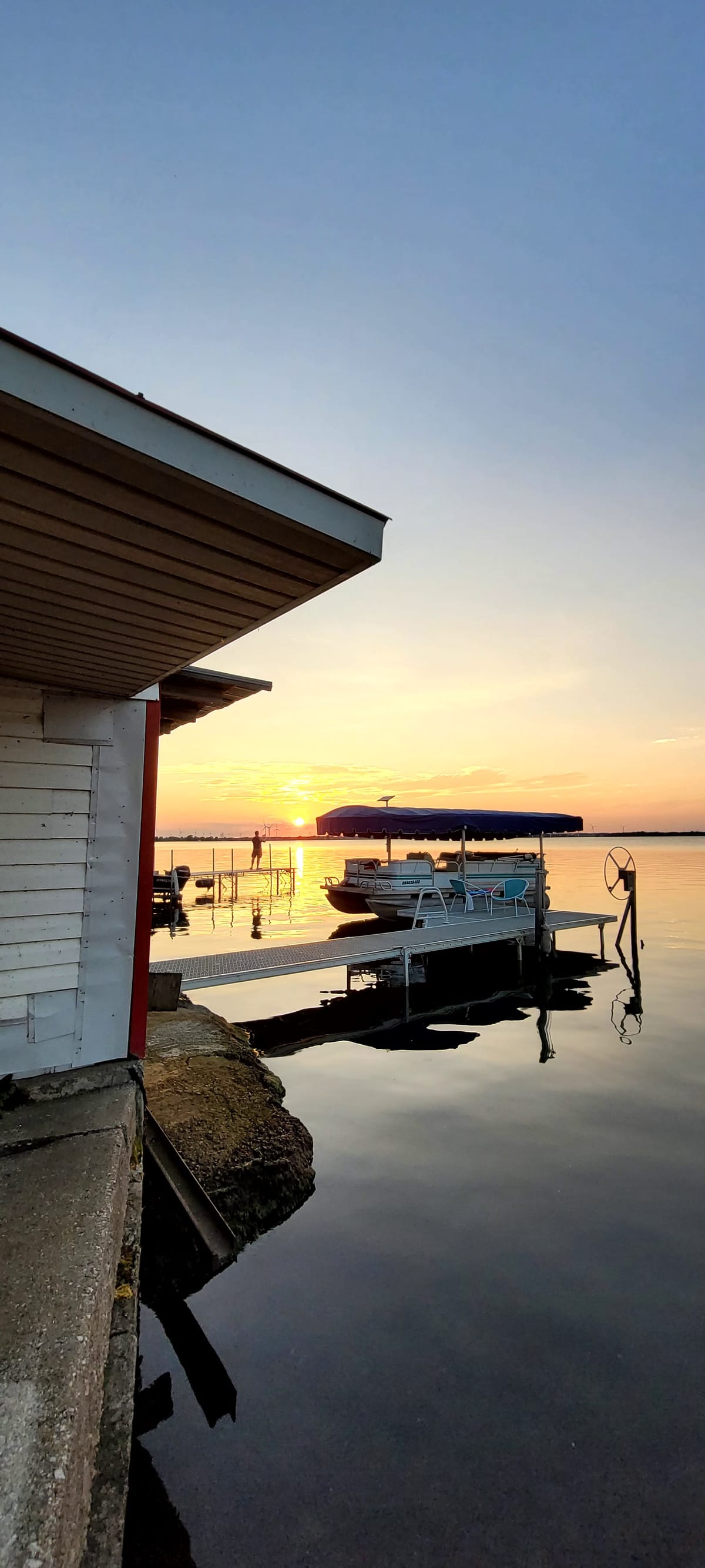 Erie-O Motel and Marina — 2