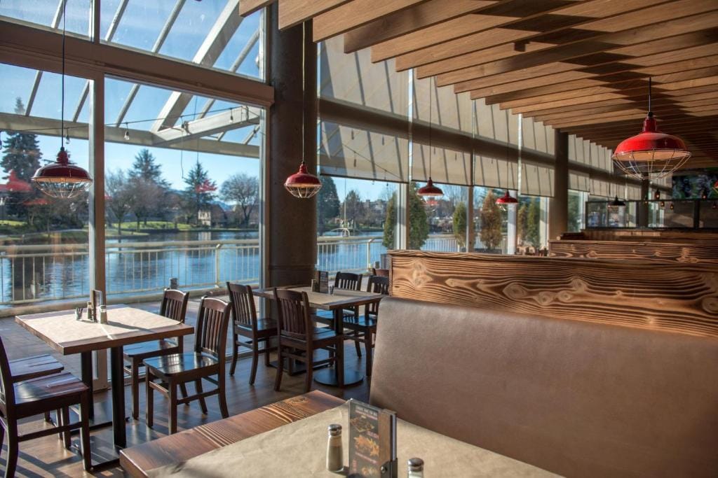 Coast Chilliwack Hotel by APA — 4
