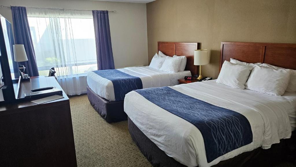 Comfort Inn — 2