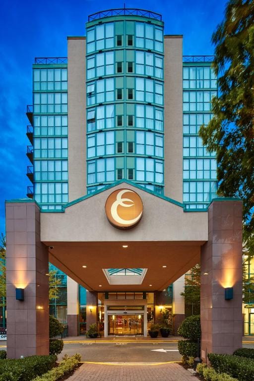 Executive Plaza Hotel & Conference Centre, Metro Vancouver — 1