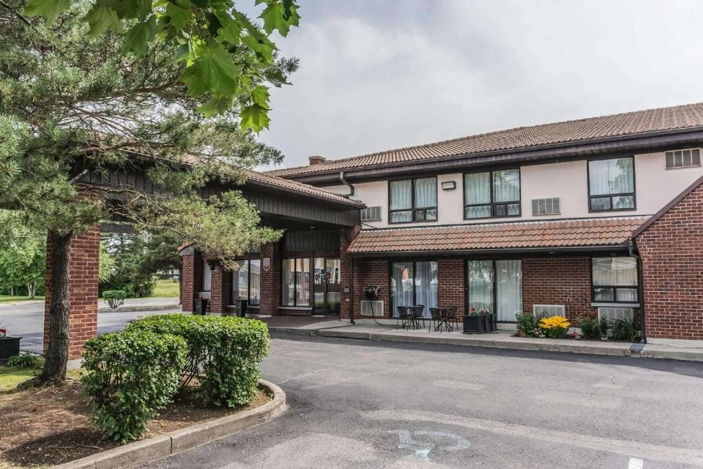 Comfort Inn Drummondville - Highway 20 — 5