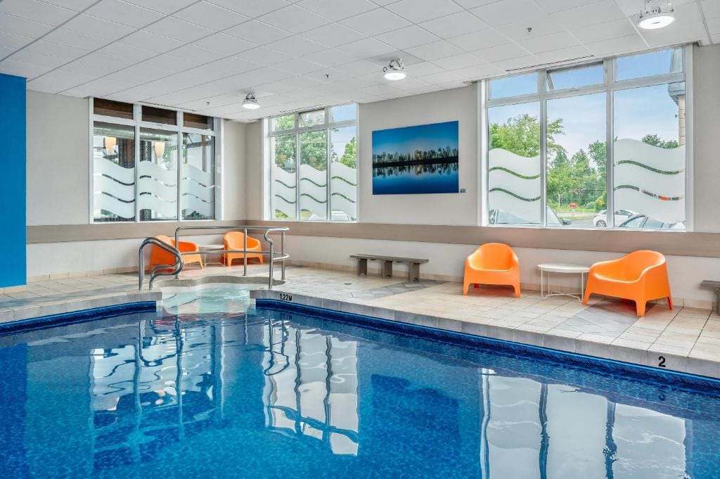 Quality Suites — 4