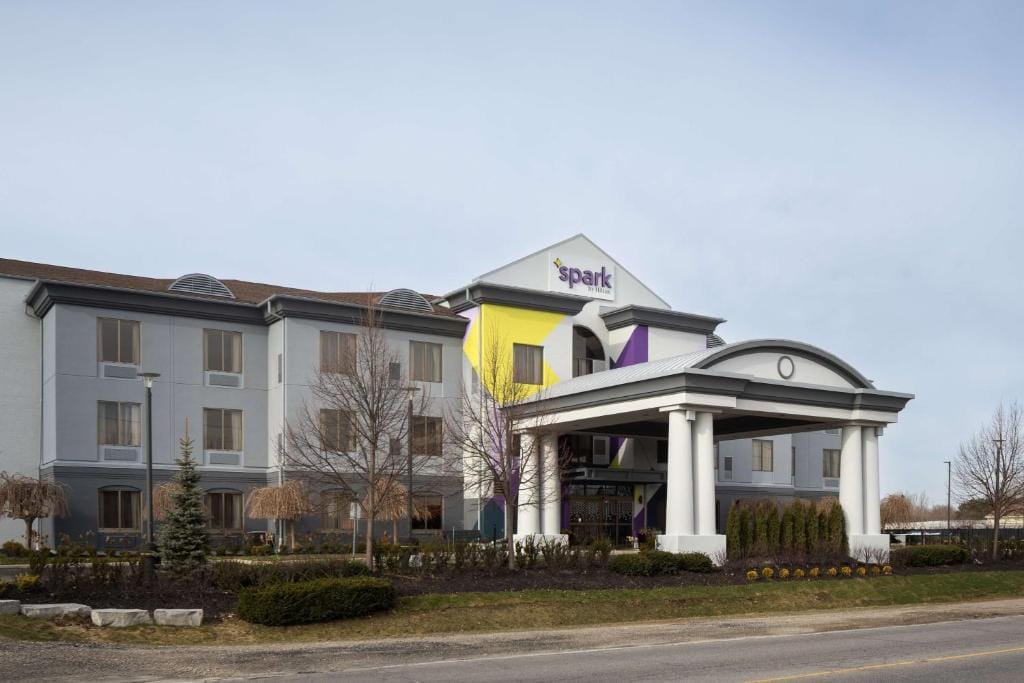 Spark By Hilton Guelph — 1