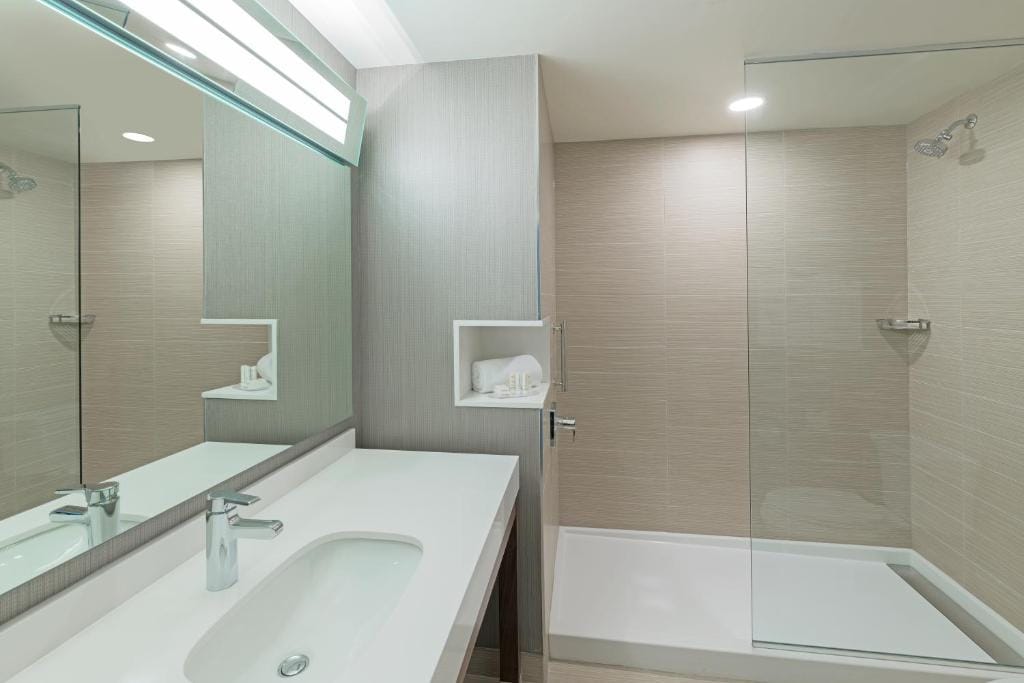 Courtyard by Marriott Halifax Dartmouth — 2