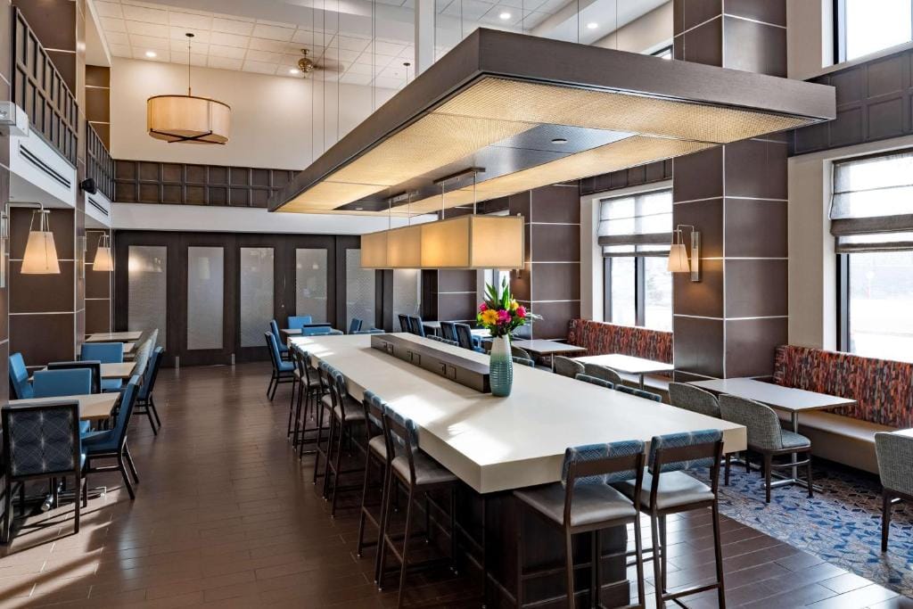 Hampton Inn & Suites by Hilton Dartmouth - Halifax — 5