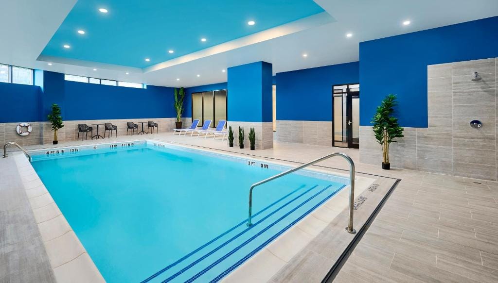 Hampton Inn By Hilton Hamilton — 4