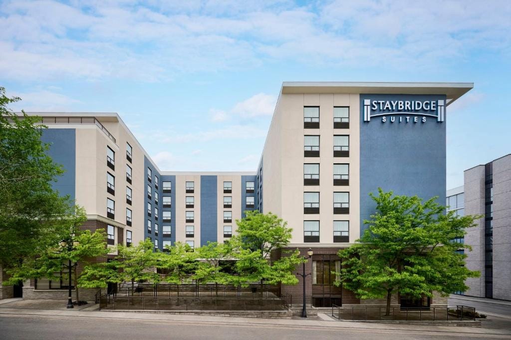 Staybridge Suites Hamilton - Downtown by IHG — 1