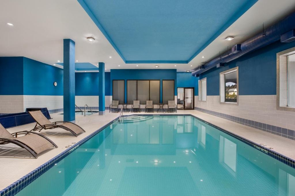 Hampton Inn by Hilton Kamloops — 4