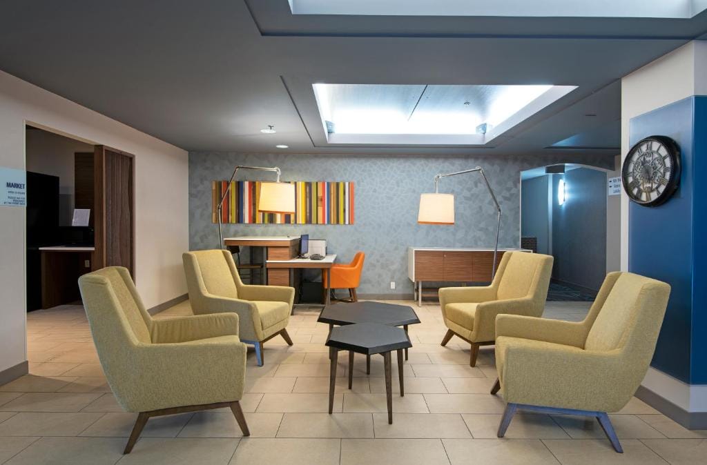 Holiday Inn Express Kamloops by IHG — 2