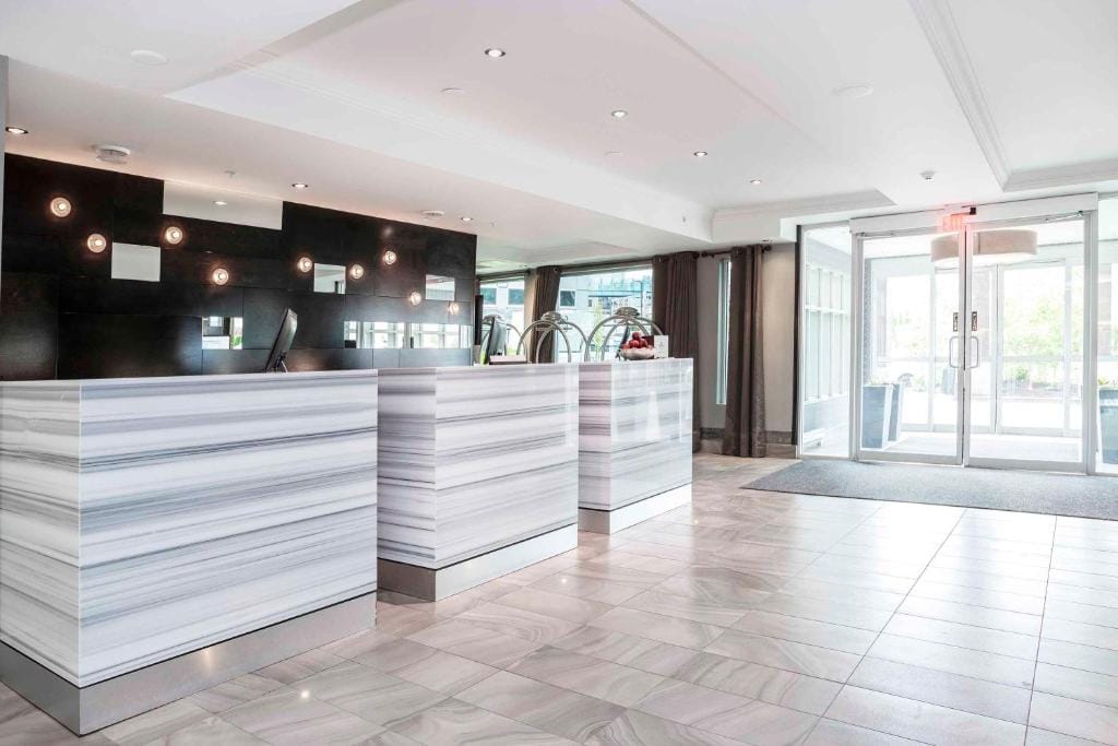 Sandman Signature Kamloops Hotel — 3