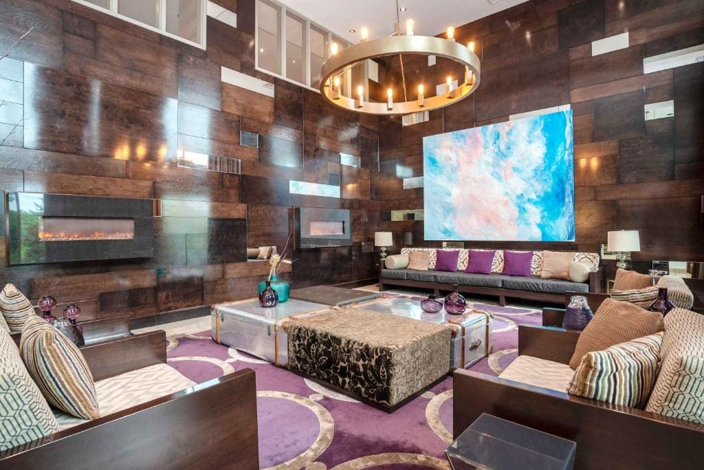 Sandman Signature Kamloops Hotel — 5