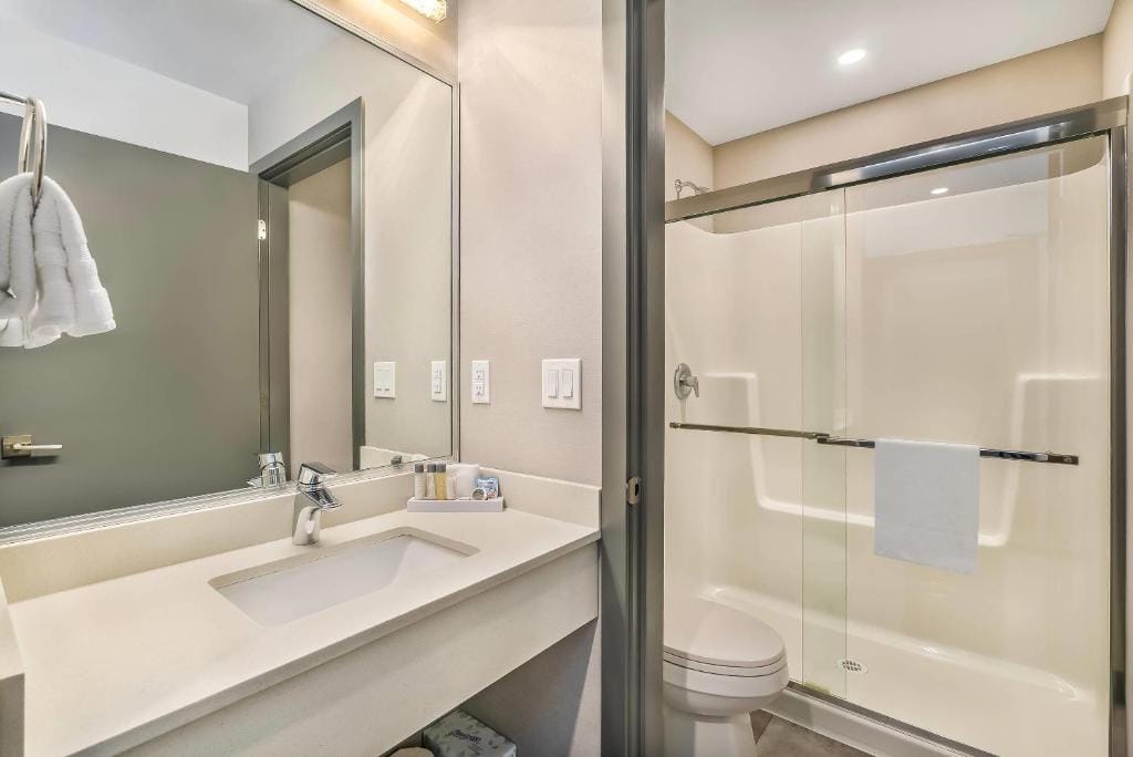 The Hue Hotel, an Ascend Collection Hotel — 3