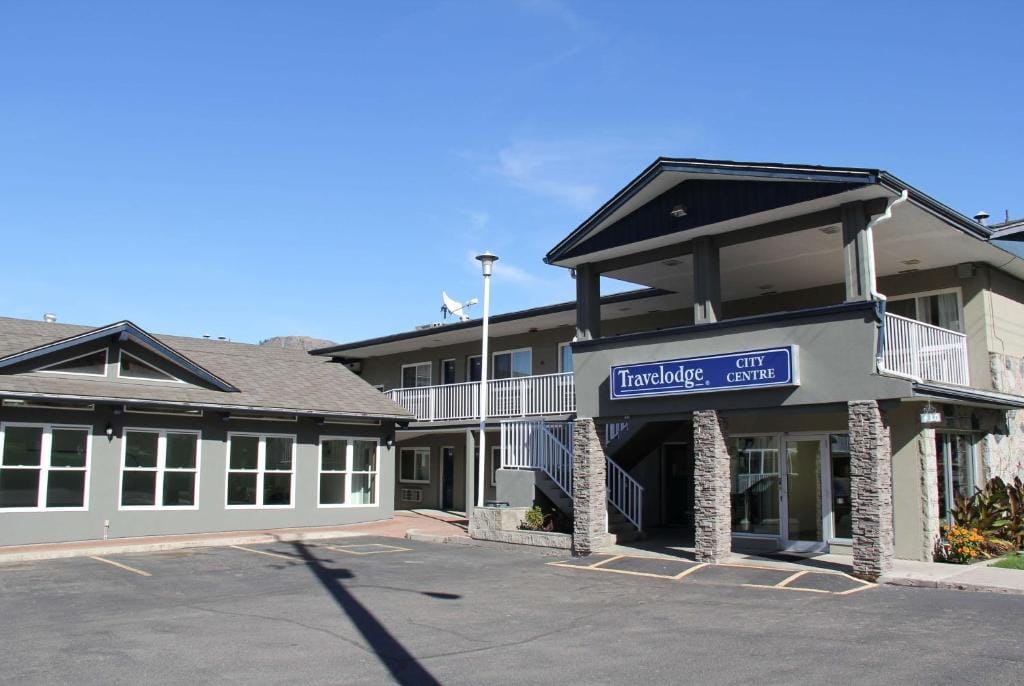 Travelodge by Wyndham Kamloops — 1