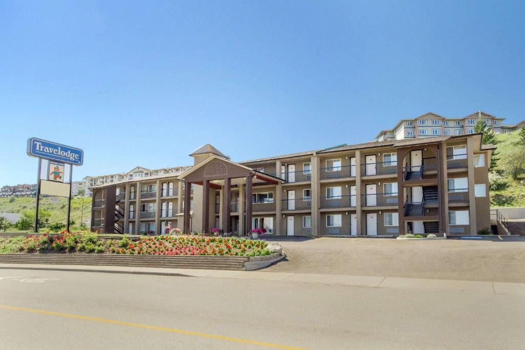 Travelodge by Wyndham Kamloops Mountview — 2