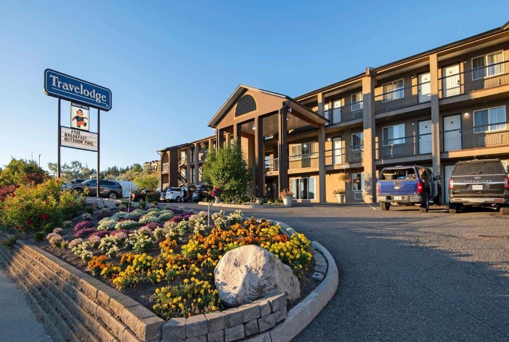 Travelodge by Wyndham Kamloops Mountview — 4