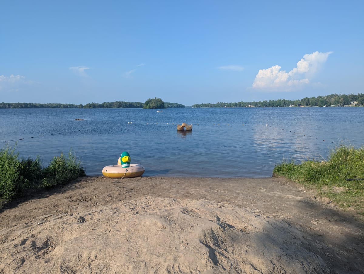 Poplar Grove Camp: Lakefront Cottage & Resort — 2