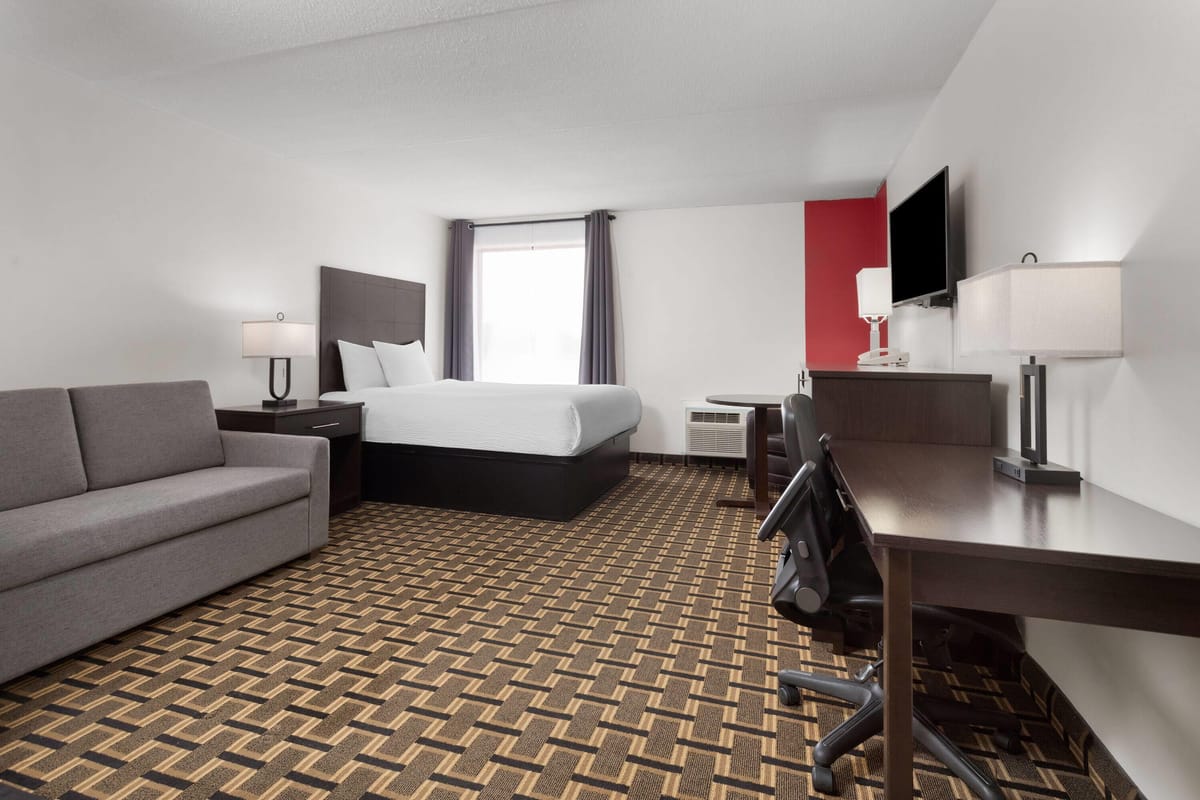Travelodge by Wyndham Lindsay — 3