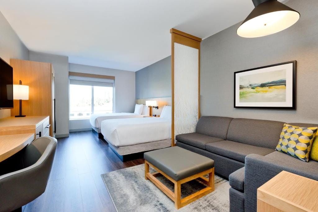 Hyatt Place Kelowna — 2