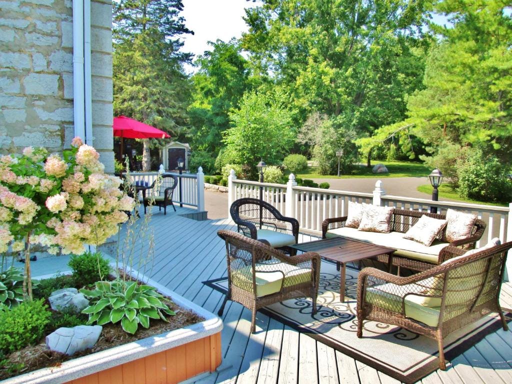 All Suites Whitney Manor — 5