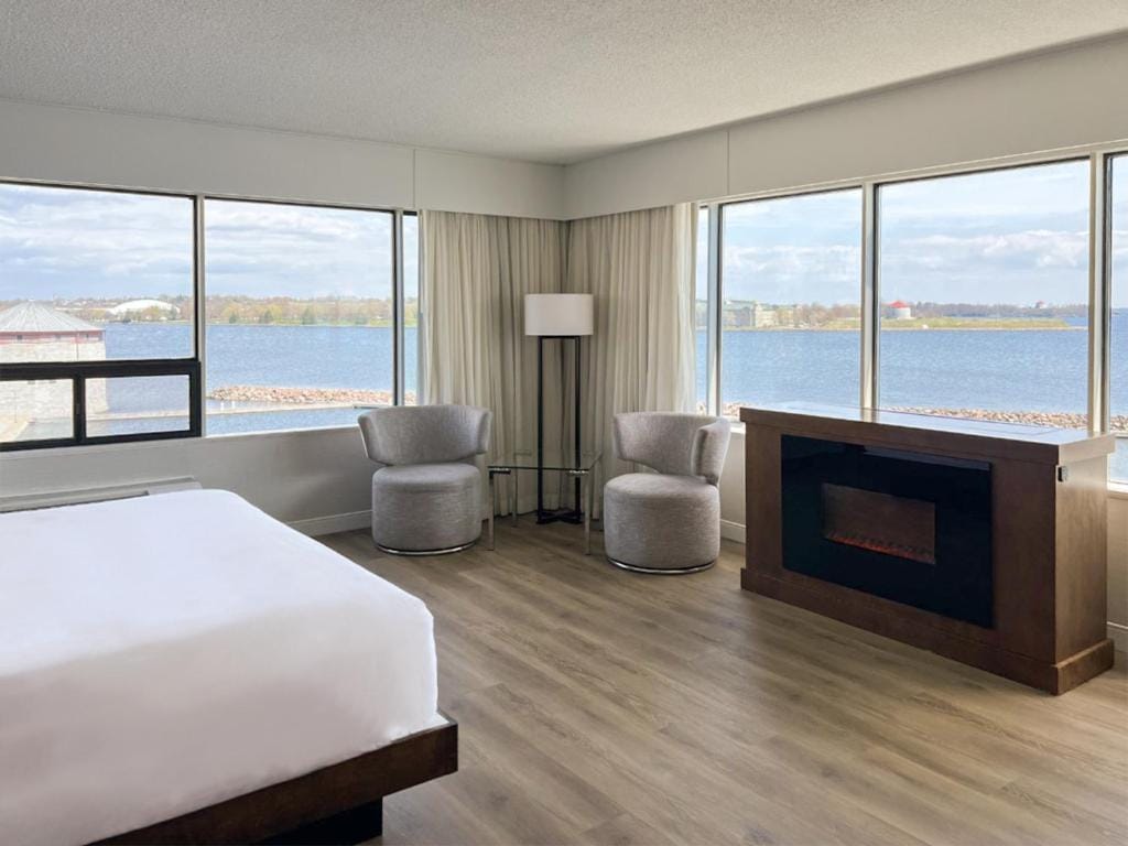 Delta Hotels by Marriott Kingston Waterfront — 2