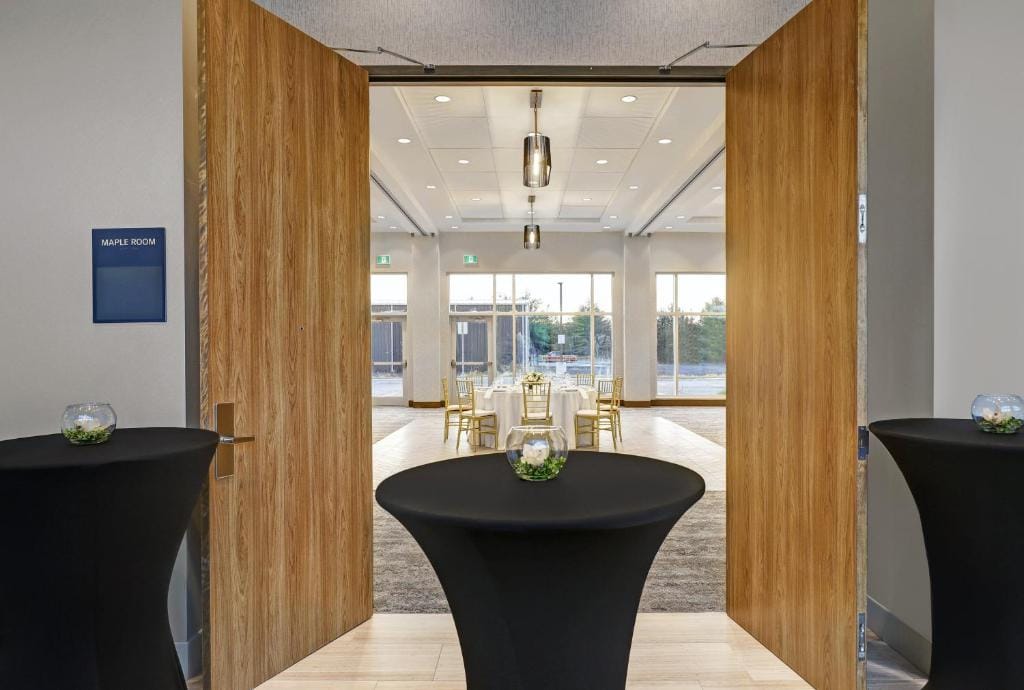Holiday Inn Express - Kingston West by IHG — 1
