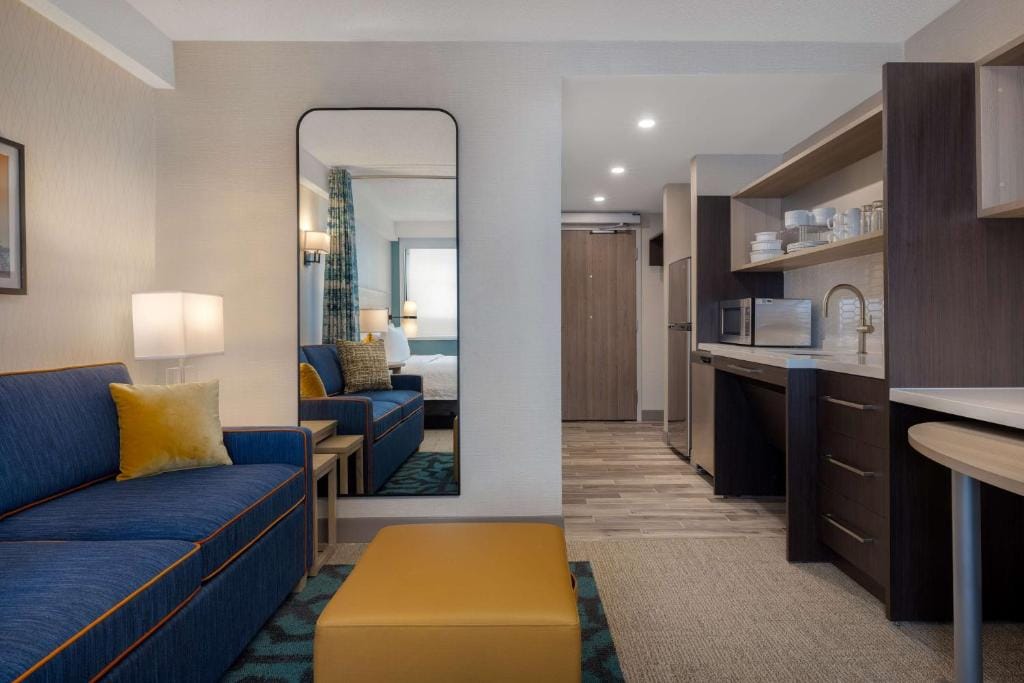 Home2 Suites By Hilton Kingston — 5