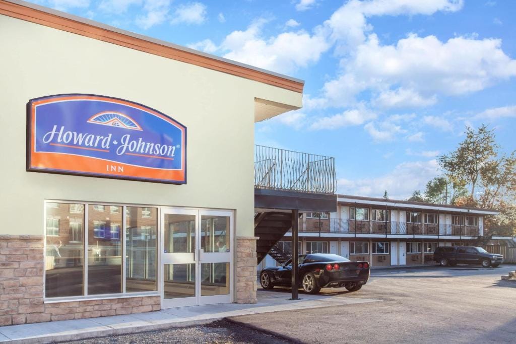 Howard Johnson Inn by Wyndham Kingston — 5