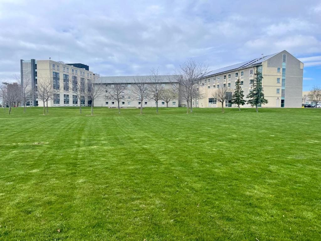 Residence & Conference Centre - Kingston — 1