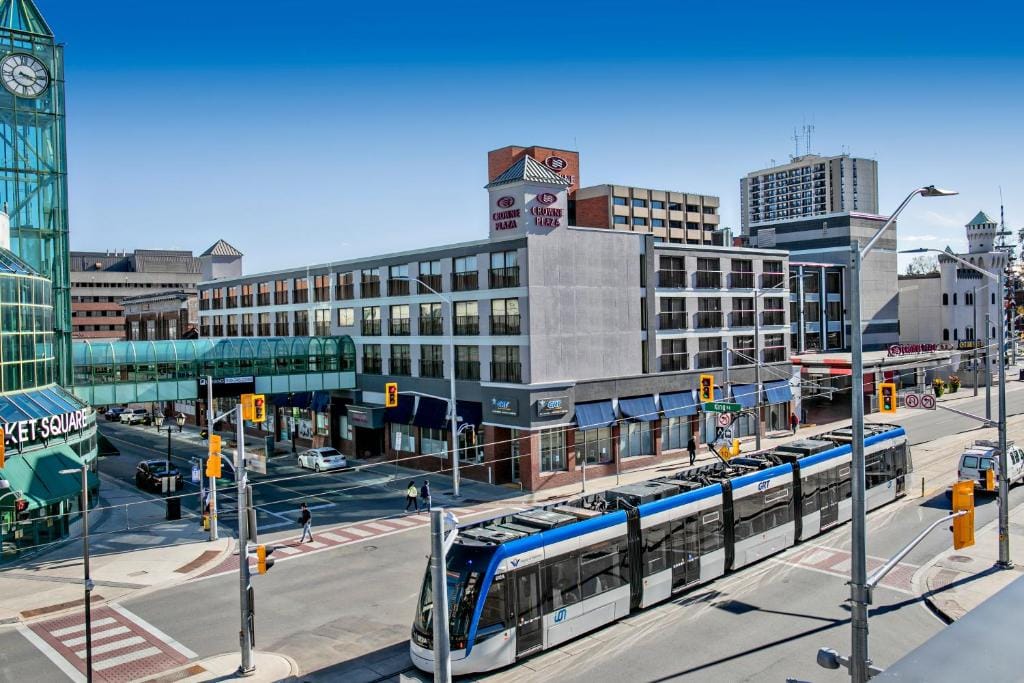 Crowne Plaza Kitchener-Waterloo by IHG — 1