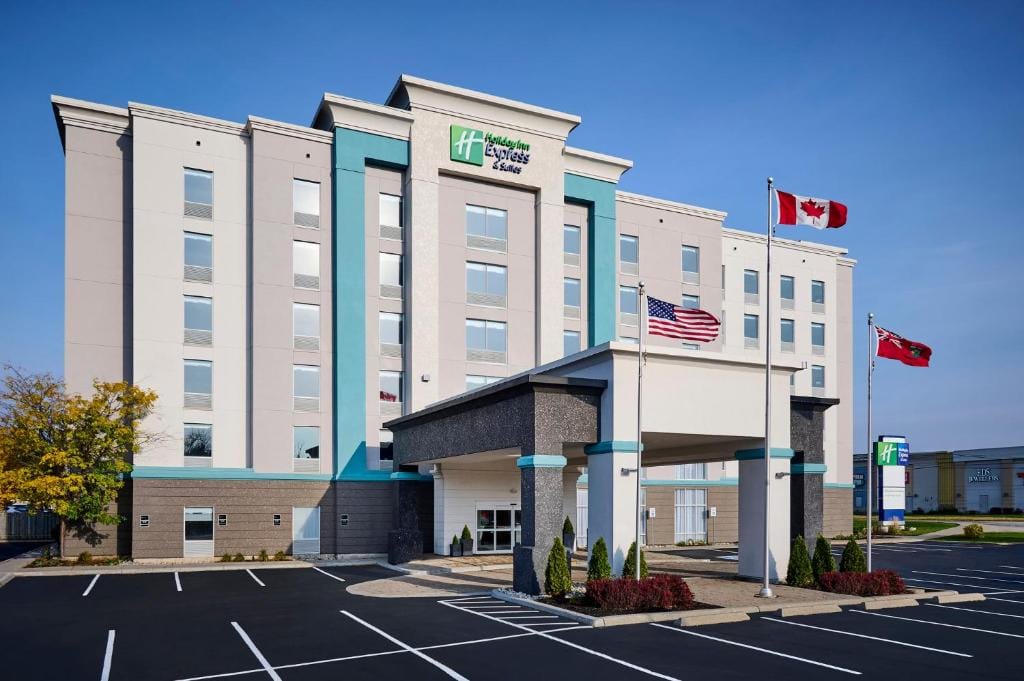Holiday Inn Express & Suites Kitchener Southeast by IHG — 1