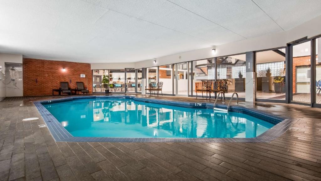 Best Western Laval-Montreal & Conference Centre — 3